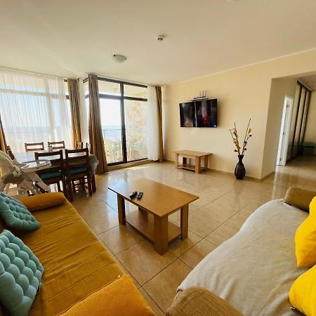 Dolce Vita Sea View Apartment Sveti Vlas Exterior photo